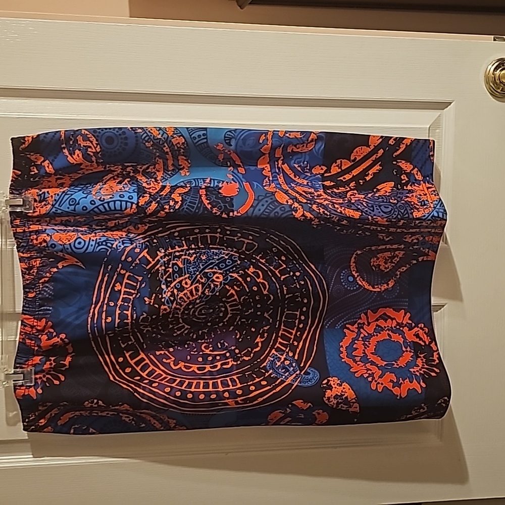 Nuggles 3x skirt red, blue, NWOT